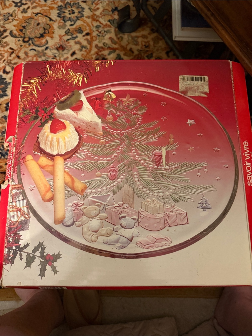 Savor Vivre Holiday Crystal Serving Platter - Light tinted Festive Tree Design